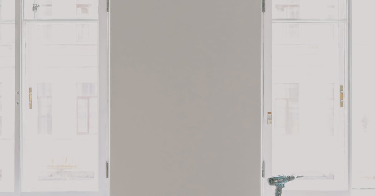 How do you test if a gas line is leaking?